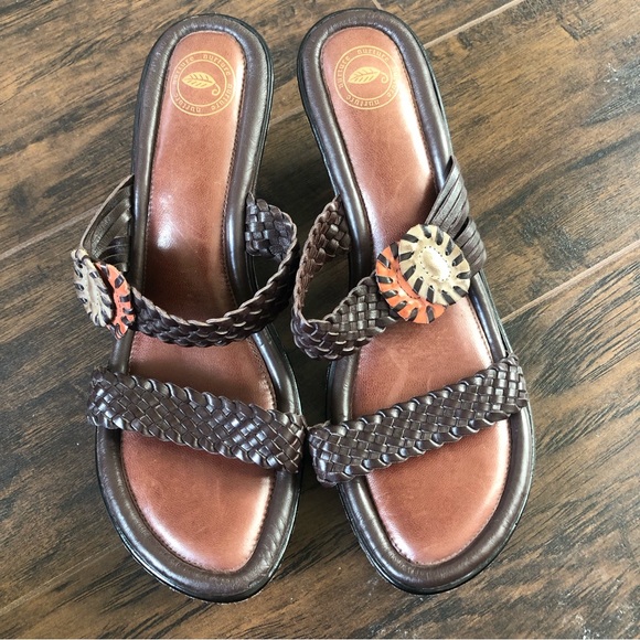 Nurture Pumps/Slip on Sandals - Picture 2 of 9